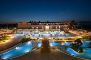 L' Araba Fenice Hotel & Resort